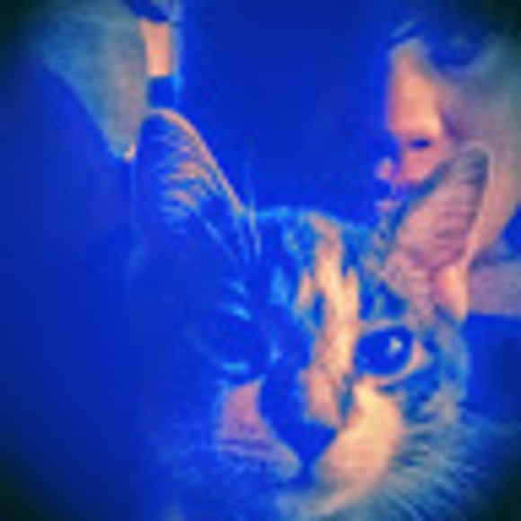 Meet your Posher, Krizie - Picture 1 of 1